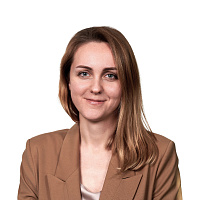 Елена Андрианова
